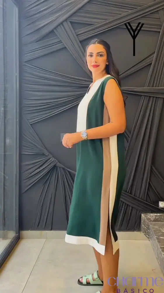 Vestido Karina – Estilo Minimalista com Toque Moderno-