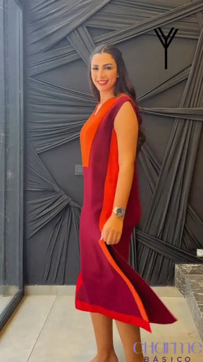 Vestido Karina – Estilo Minimalista com Toque Moderno-