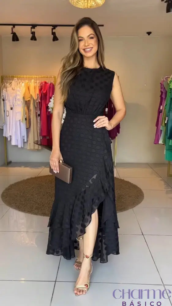 Vestido Noite Encantada – Elegância e Sofisticação para Ocasiões Inesquecíveis